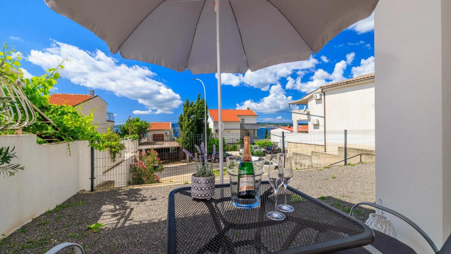 Nika Selce Apartment