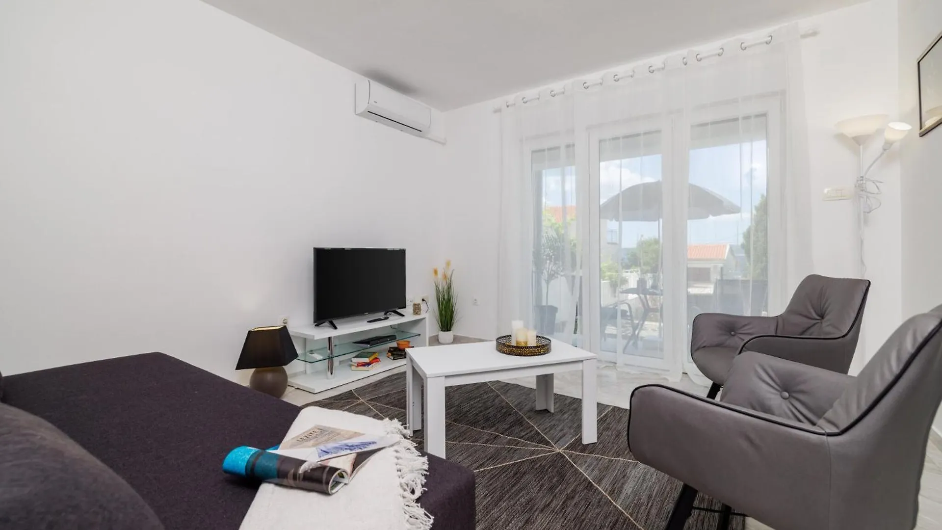 Nika Selce Apartment 0*,  Croatia